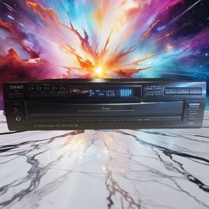 Vintage TEAC PD-D2500 5 Disc CD Changer Working Nice Shape Fully Tested Working